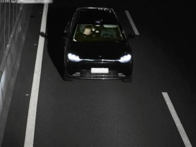 男子酒后在副驾驶睡觉，用“智驾神器”开车20分钟，法院判了